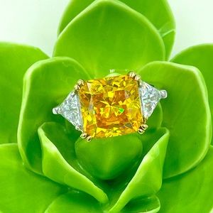 Diamonique “The Amy” Celebration Ring Size 8 NIB